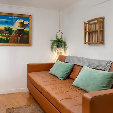 Historic Alfama Cave - Medieval Quarter Experience * Lisboa